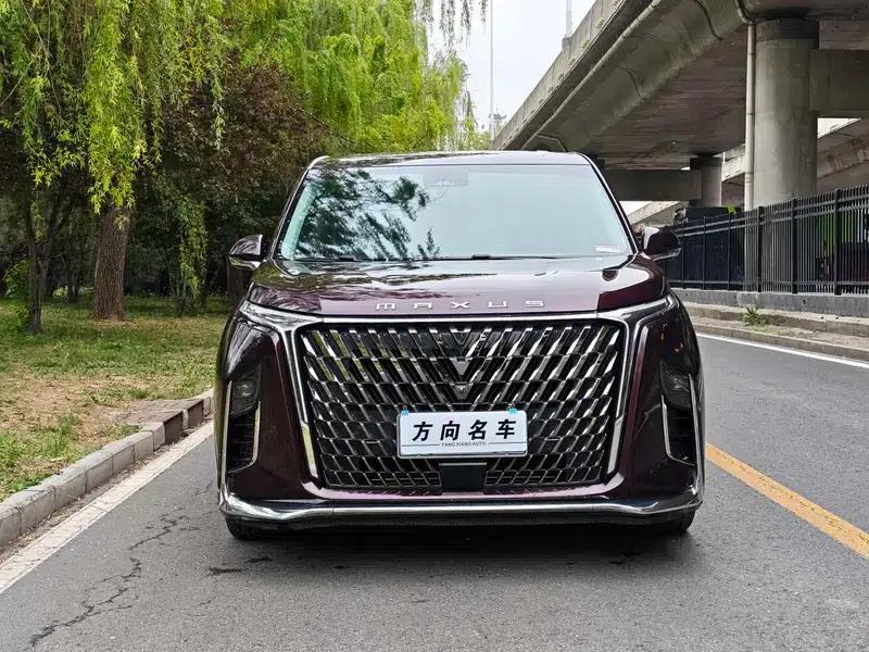 Maxus G90 2022 2.0T Interstellar 7-Seater Edition — миниатюра 2