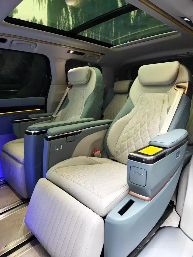 Maxus G90 2022 2.0T Interstellar 7-Seater Edition — миниатюра 18