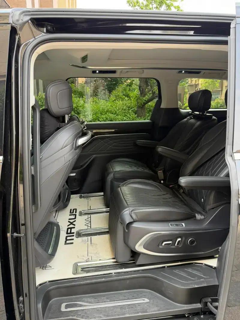 Maxus G90 2022 2.0T Starry Sky 7-Seater Edition — миниатюра 7