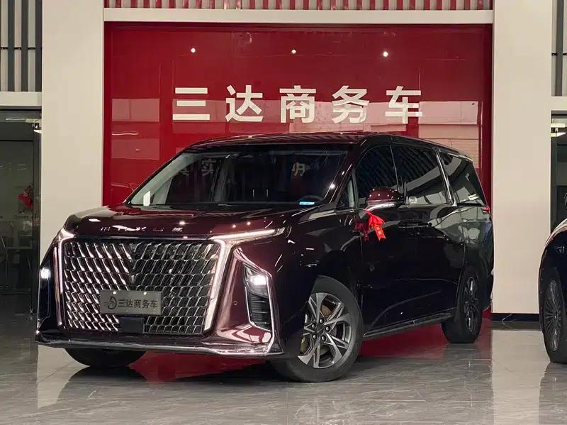 Maxus G90 2023 2.0T Galaxy 7-seater Edition — миниатюра 1