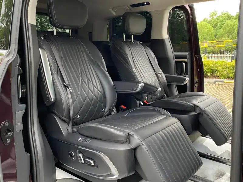 Maxus G90 2023 2.0T Galaxy 7-seater Edition — миниатюра 24