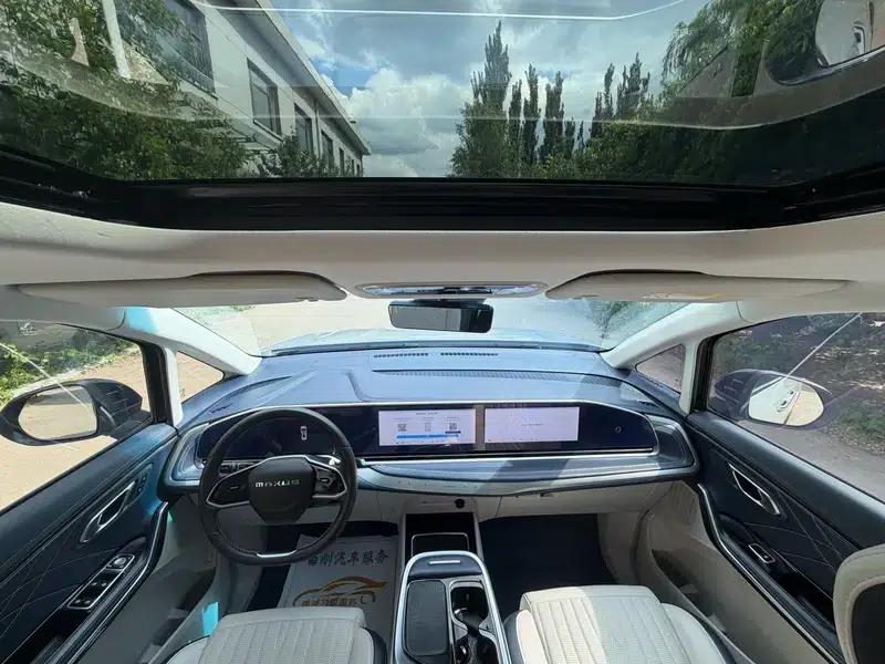 Maxus G90 2022 2.0T Nebula 7-seater Edition — миниатюра 8