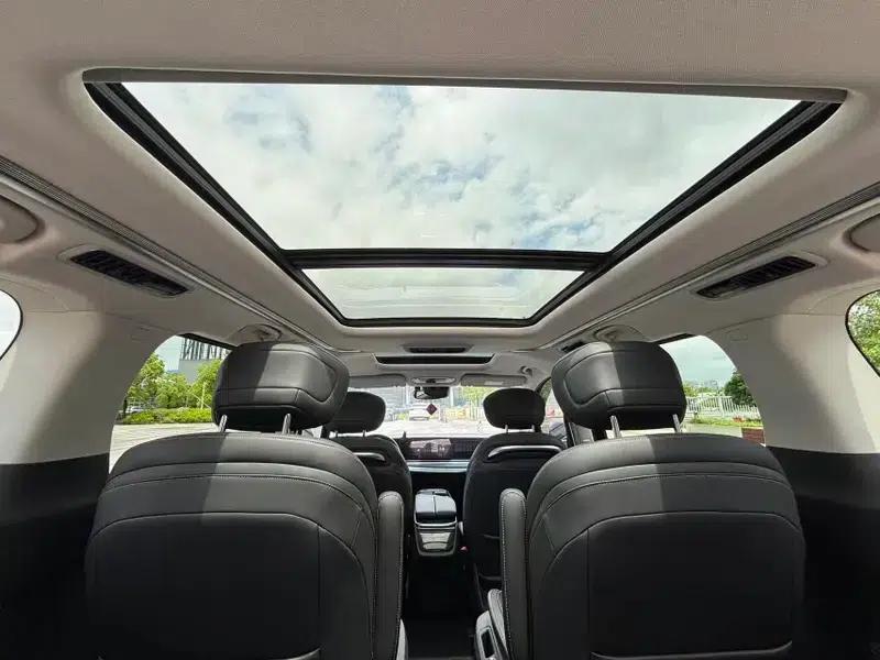 Maxus G90 2022 2.0T Nebula 7-seater Edition — миниатюра 9