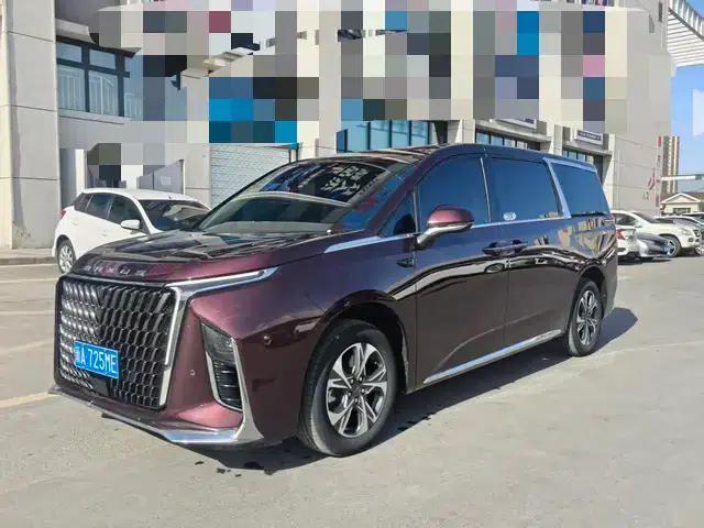 Maxus G90 2023 2.0T Galaxy 7-seater Edition — миниатюра 1