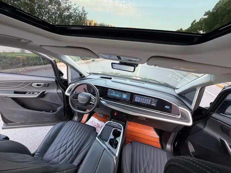 Maxus G90 2022 2.0T Interstellar 7-Seater Edition — миниатюра 9