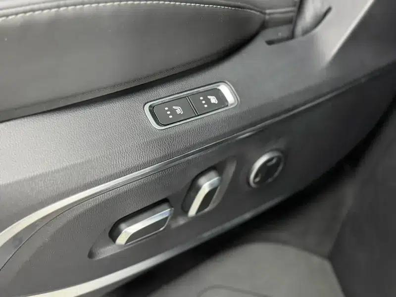 Maxus G90 2022 2.0T Nebula 7-seater Edition — миниатюра 9