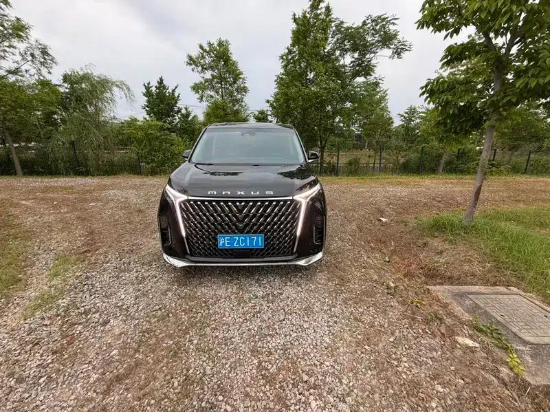 Maxus G90 2022 2.0T Starry Sky 7-Seater Edition — миниатюра 2