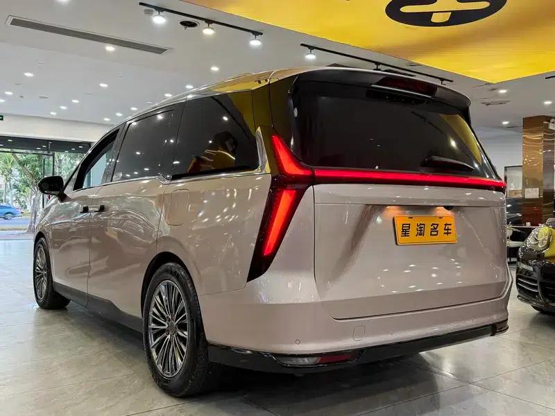 Maxus G70 2024 2.0T Automatic Flagship Edition 7-Seater — миниатюра 4
