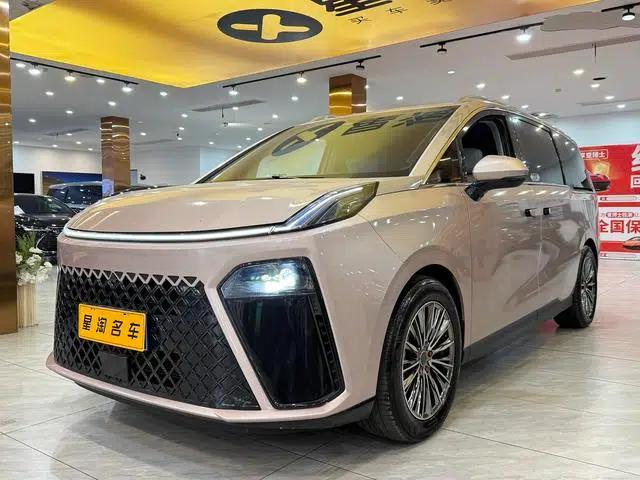 Maxus G70 2024 2.0T Automatic Flagship Edition 7-Seater