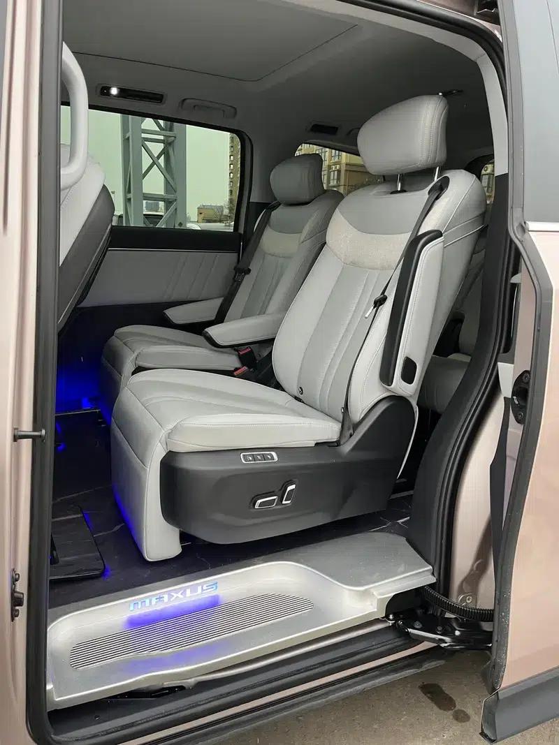 Maxus G70 2024 2.0T Automatic Flagship Edition 7-Seater — миниатюра 7
