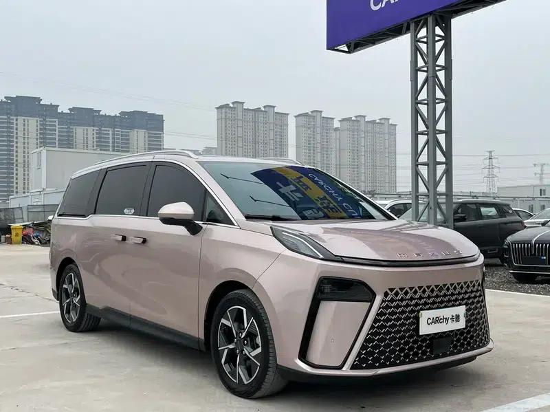 Maxus G70 2024 2.0T Automatic Flagship Edition 7-Seater — миниатюра 3