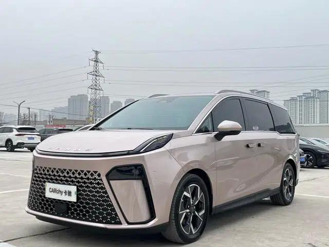 Maxus G70 2024 2.0T Automatic Flagship Edition 7-Seater