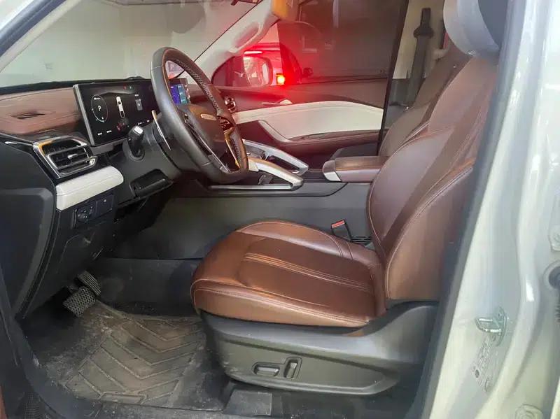 2023 Starship H 2.0T Automatic Gasoline Two-Wheel Drive Luxury Edition (Standard Box) — миниатюра 10