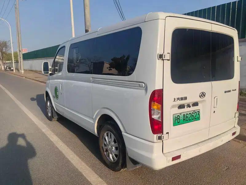 Xintu EV80 2023 PLUS Multi-purpose Passenger Vehicle Short Wheelbase Low Roof — миниатюра 4
