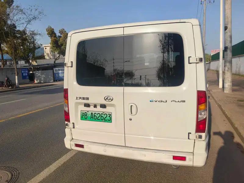 Xintu EV80 2023 PLUS Multi-purpose Passenger Vehicle Short Wheelbase Low Roof — миниатюра 5