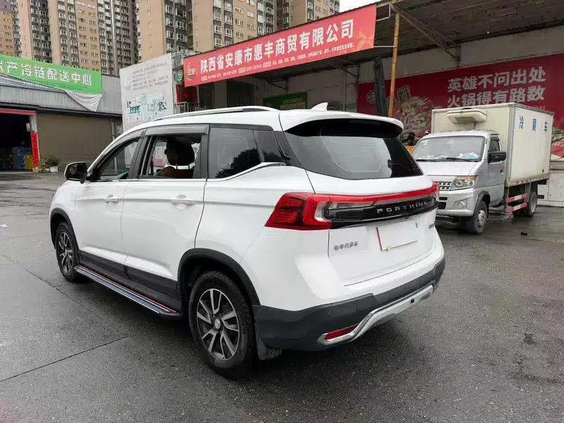 Fengxing T5 2020 1.6L Manual Comfort Model (China VI Emission Standard) — миниатюра 4