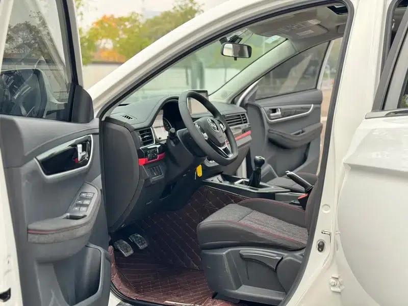 Fengxing T5 2020 1.6L Manual Comfort Model (China VI Emission Standard) — миниатюра 13