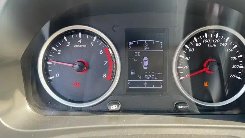 Fengxing T5 2020 1.6L Manual Comfort Model (China VI Emission Standard) — миниатюра 9