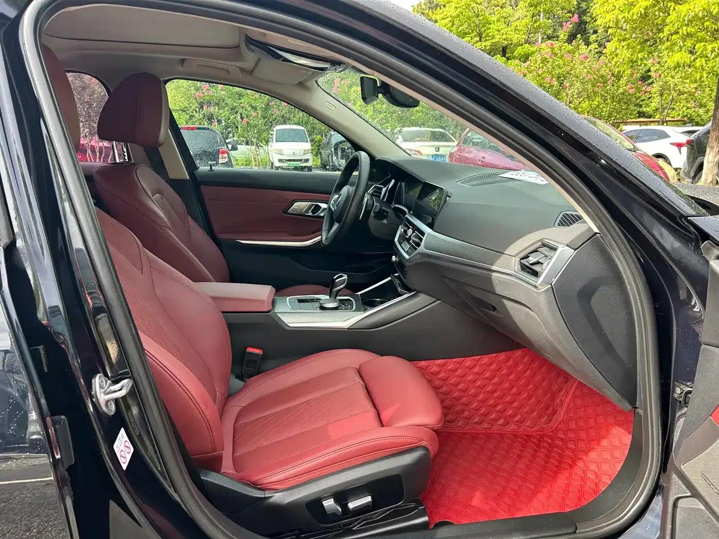 2022 BMW 3 Series Facelift 325i M Sport Shadow Edition — миниатюра 13