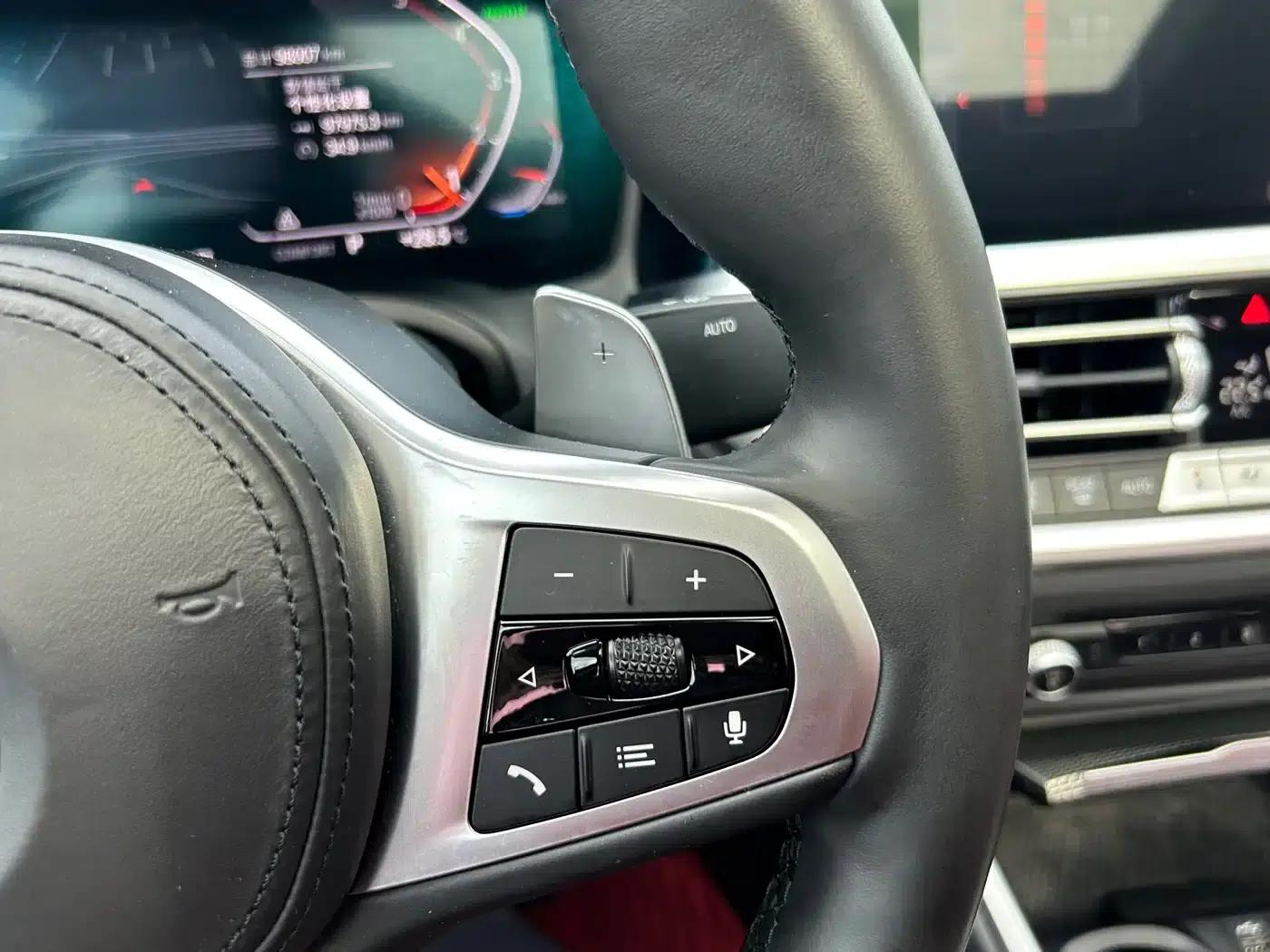 2022 BMW 3 Series Facelift 325i M Sport Shadow Edition — миниатюра 16