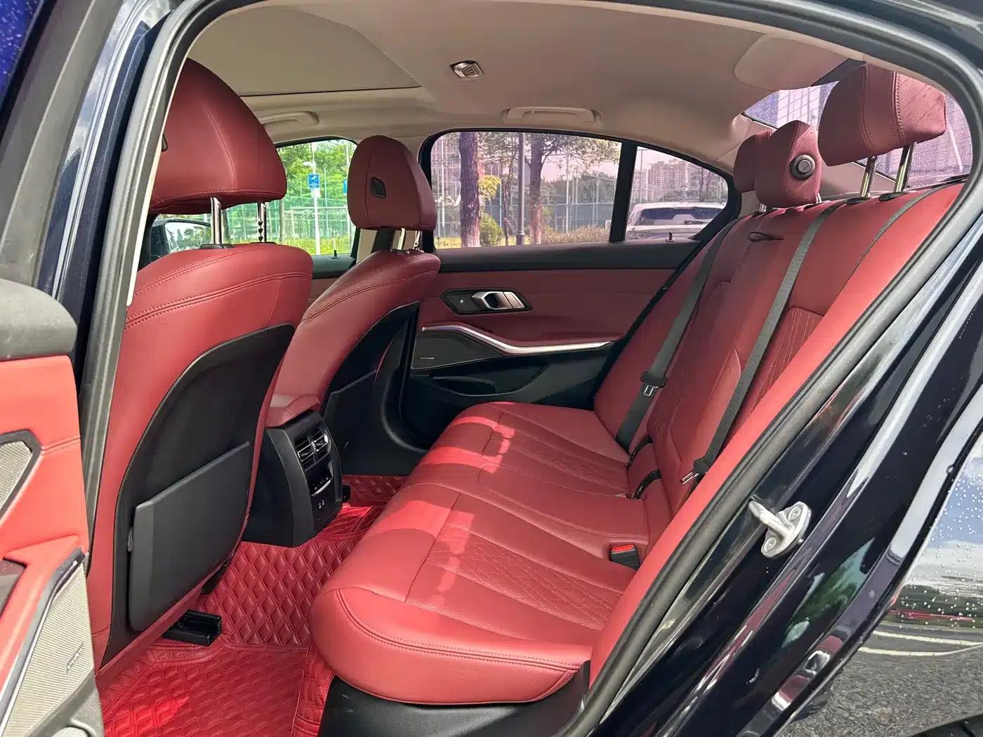 2022 BMW 3 Series Facelift 325i M Sport Shadow Edition — миниатюра 29