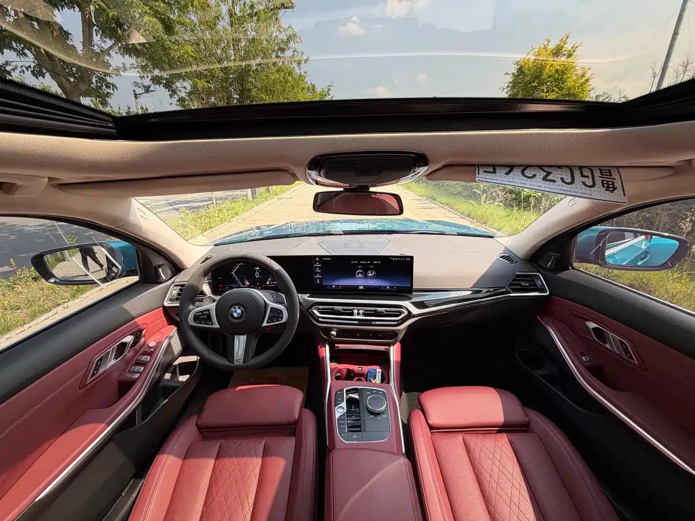 2023 BMW 3 Series 320Li M Sport Package — миниатюра 12