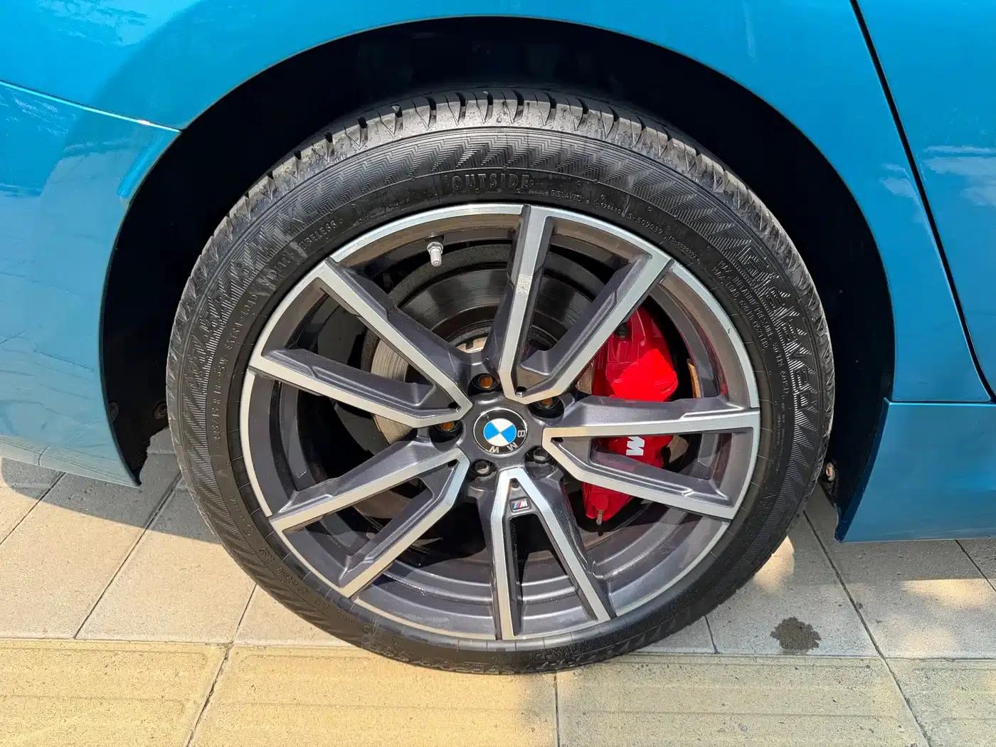 2023 BMW 3 Series 320Li M Sport Package — миниатюра 20