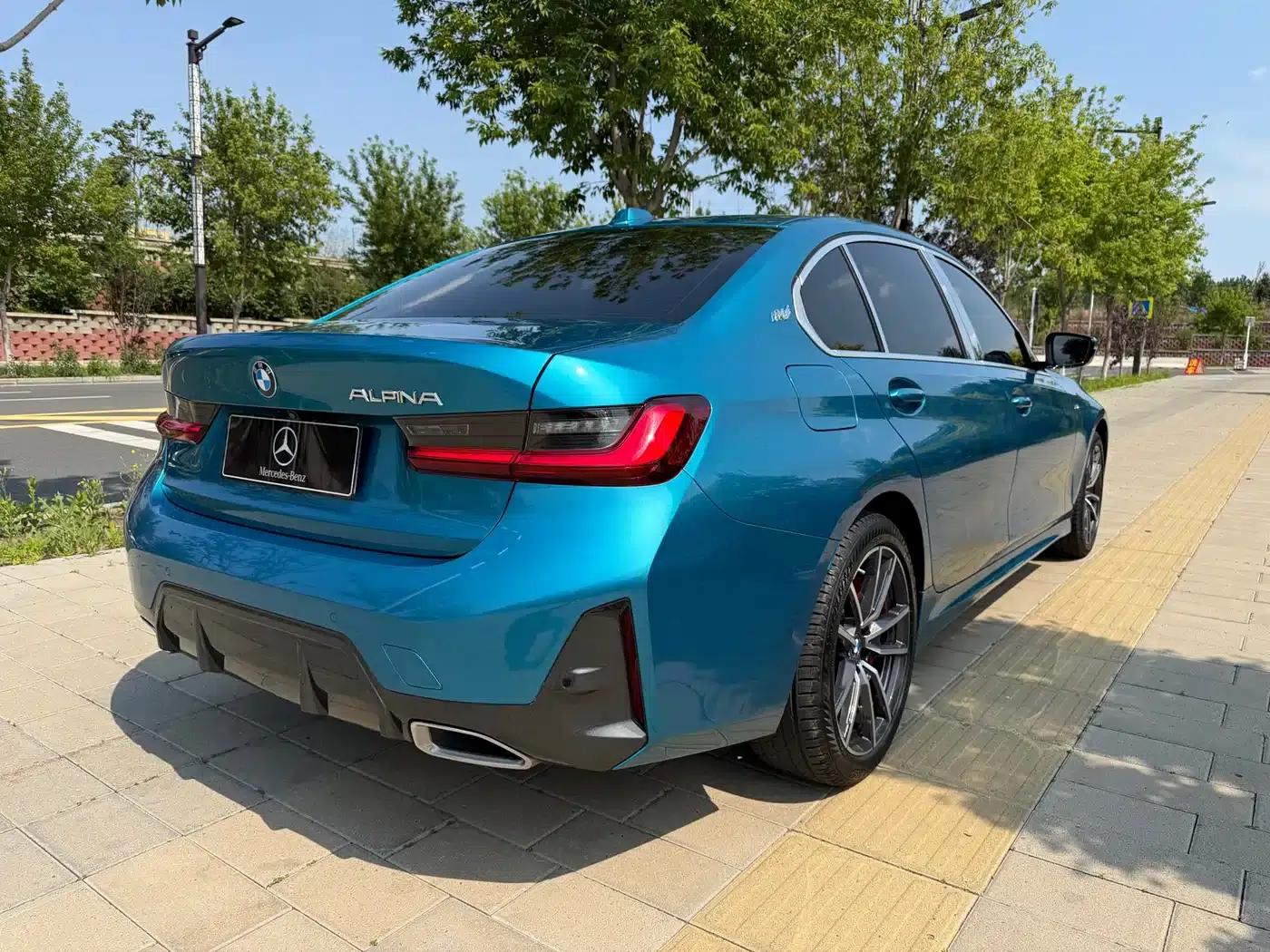 2023 BMW 3 Series 320Li M Sport Package — миниатюра 4