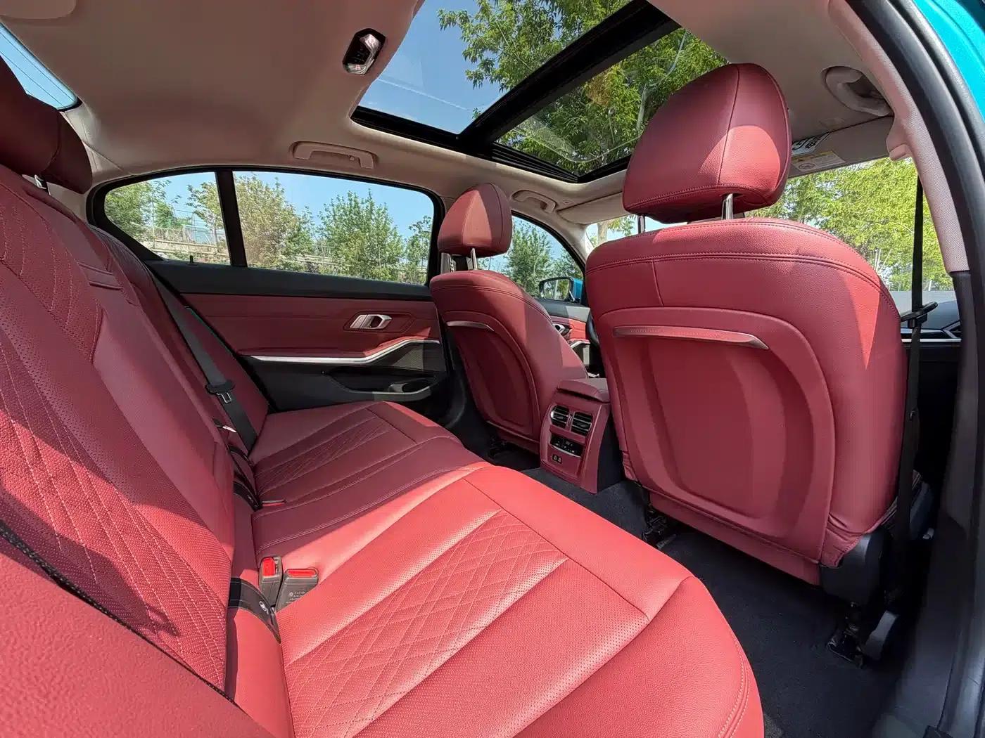 2023 BMW 3 Series 320Li M Sport Package — миниатюра 8