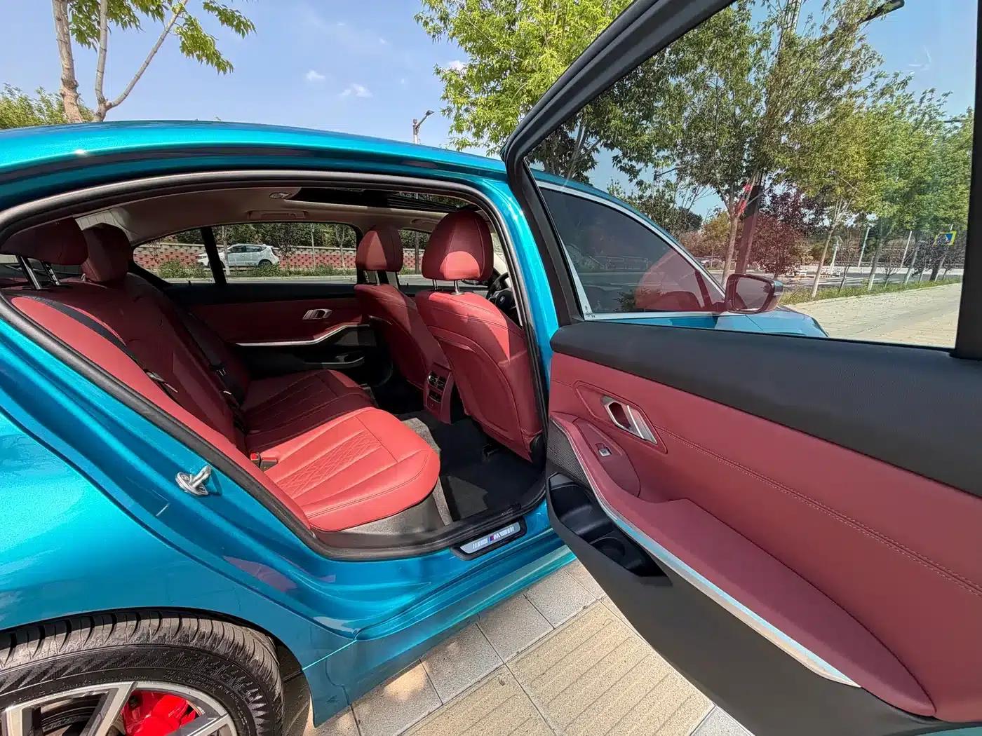 2023 BMW 3 Series 320Li M Sport Package — миниатюра 9