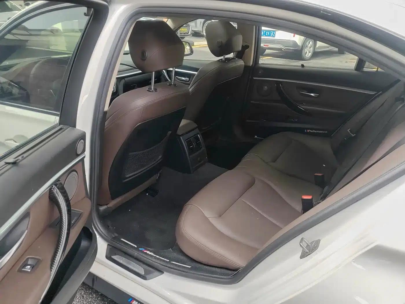2019 BMW 3 Series 320Li M Sport Shadow Edition — миниатюра 13