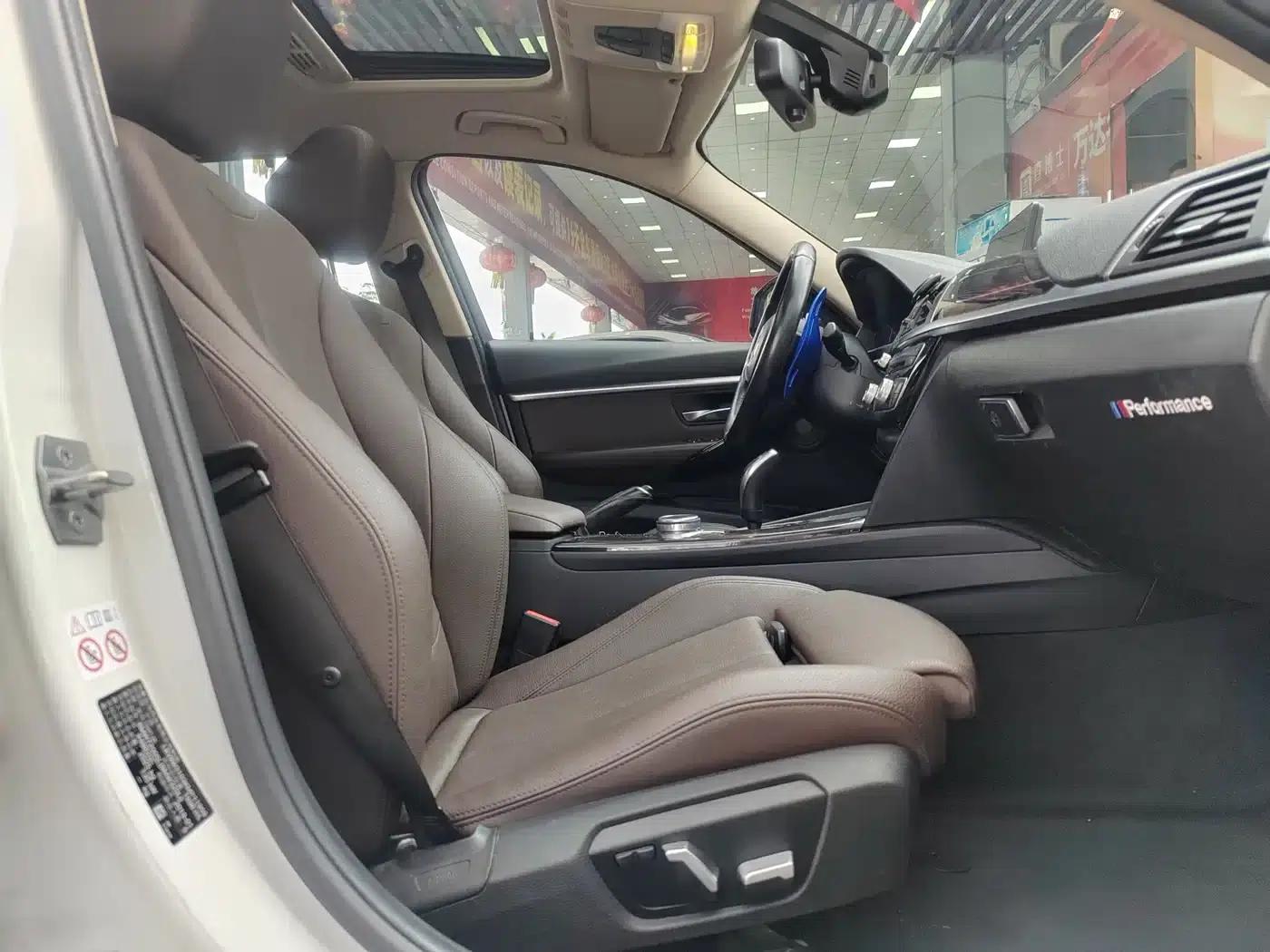2019 BMW 3 Series 320Li M Sport Shadow Edition — миниатюра 15