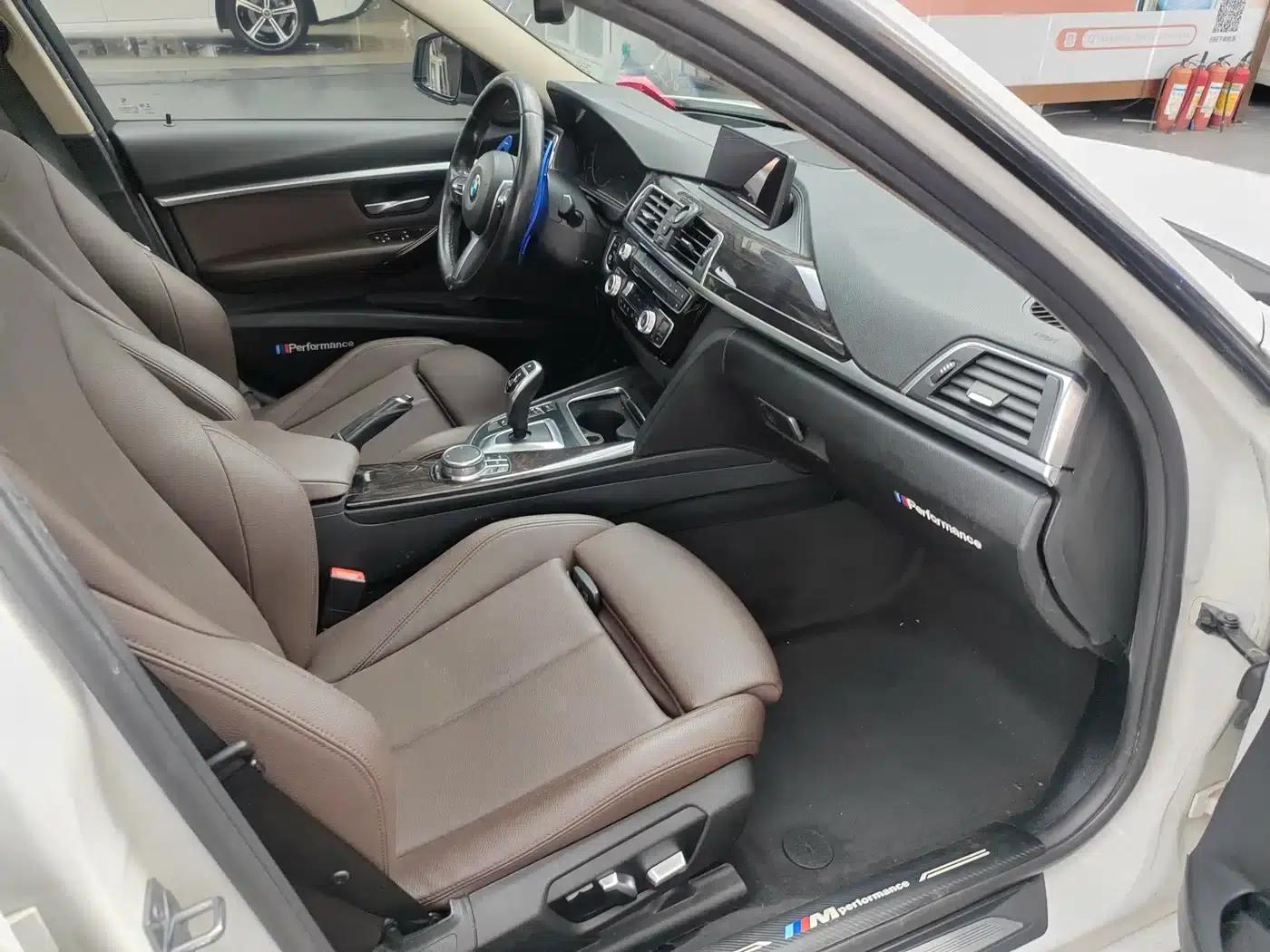 2019 BMW 3 Series 320Li M Sport Shadow Edition — миниатюра 16