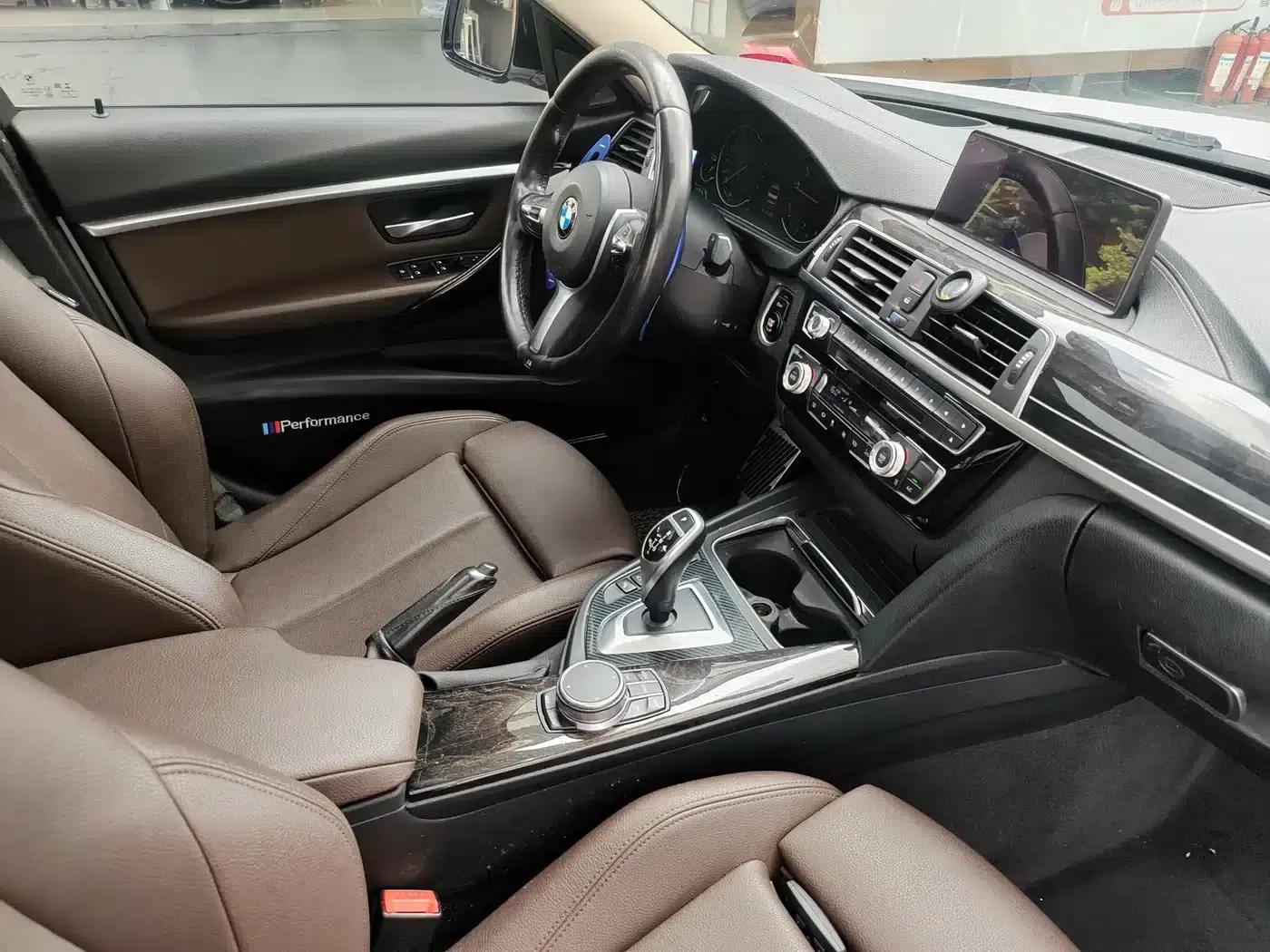 2019 BMW 3 Series 320Li M Sport Shadow Edition — миниатюра 17