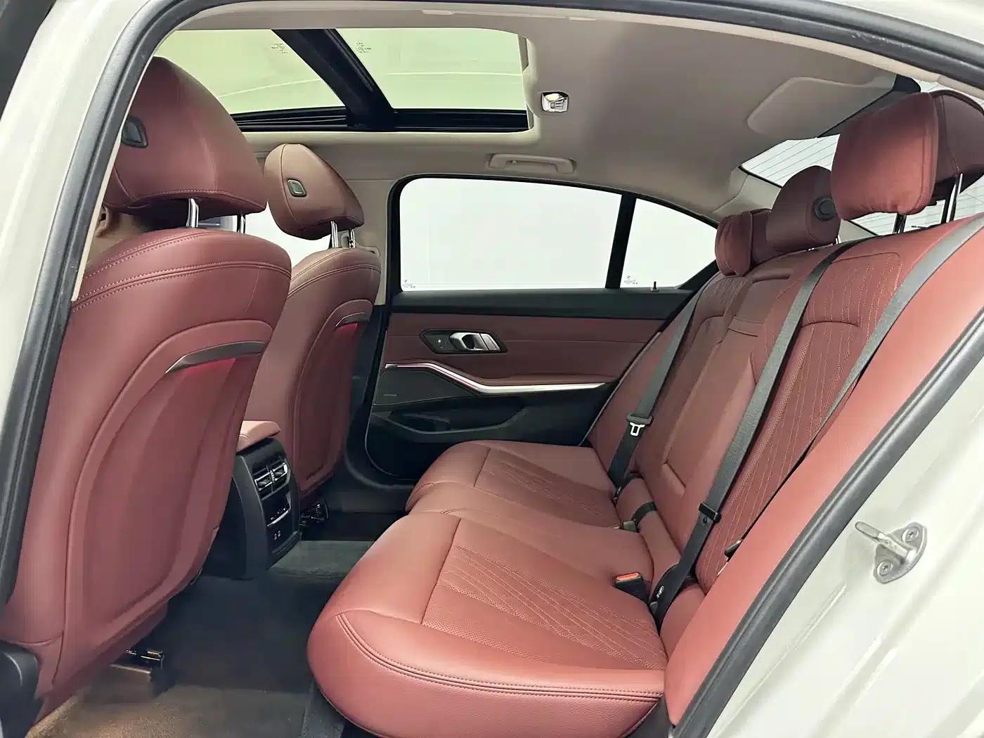 2023 BMW 3 Series 325Li M Sport Shadow Edition — миниатюра 11