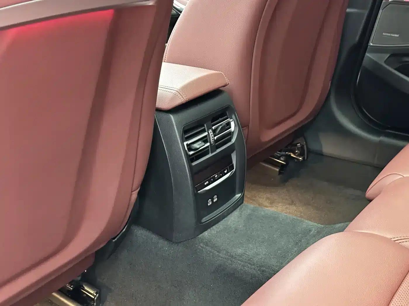 2023 BMW 3 Series 325Li M Sport Shadow Edition — миниатюра 19
