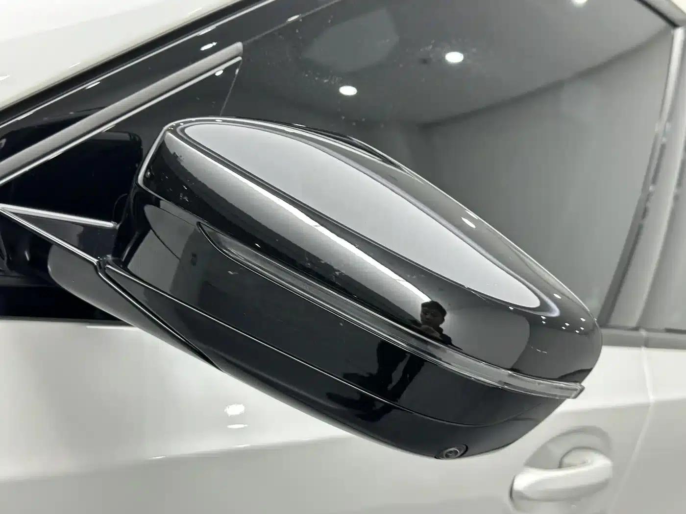 2023 BMW 3 Series 325Li M Sport Shadow Edition — миниатюра 22