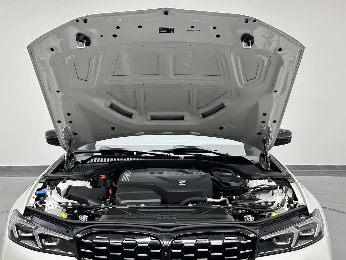 2023 BMW 3 Series 325Li M Sport Shadow Edition — миниатюра 25