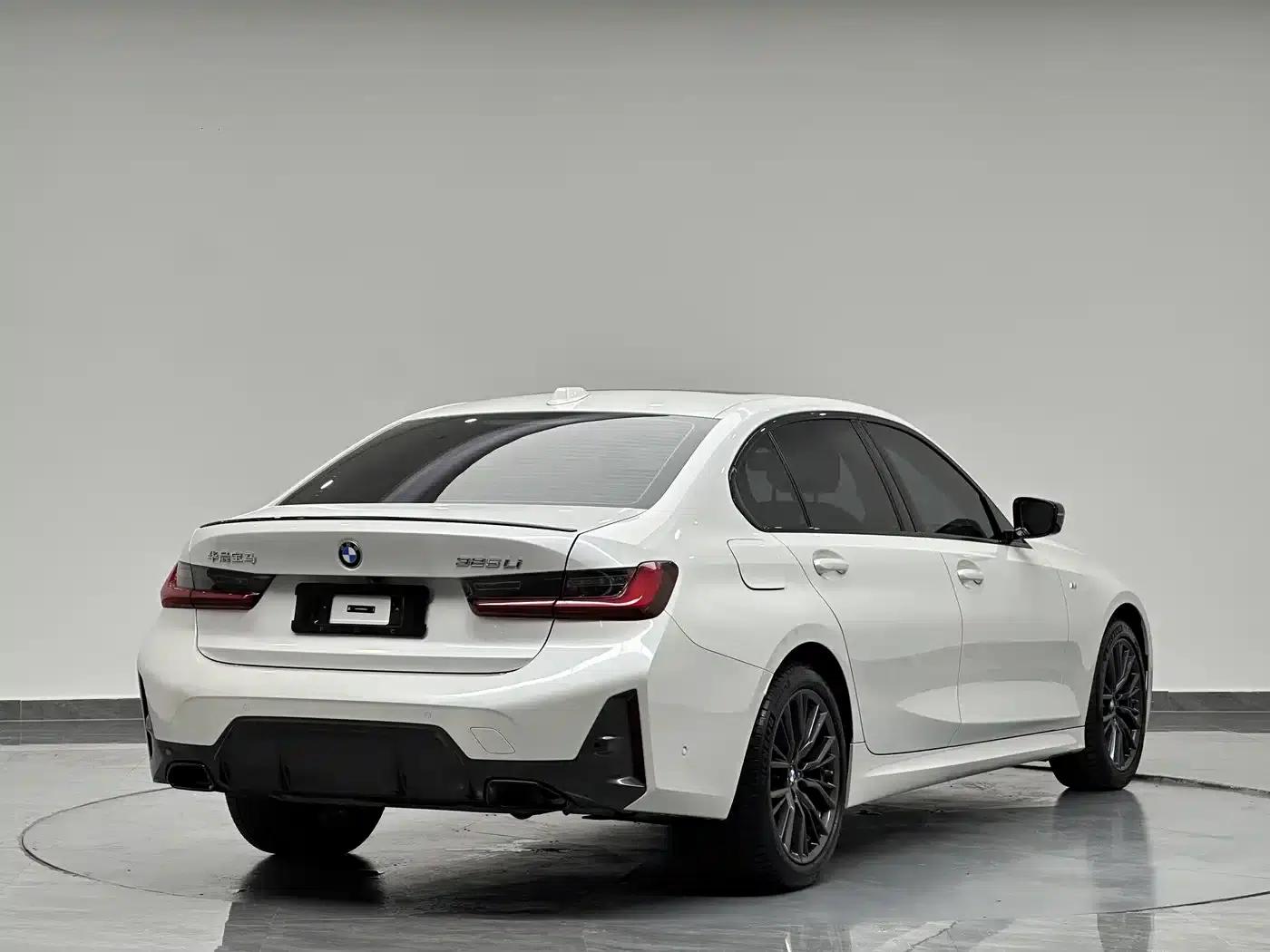 2023 BMW 3 Series 325Li M Sport Shadow Edition — миниатюра 8