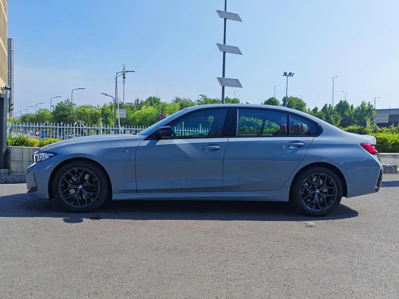 2025 BMW 3 Series 330Li M Sport Shadow Edition — миниатюра 2