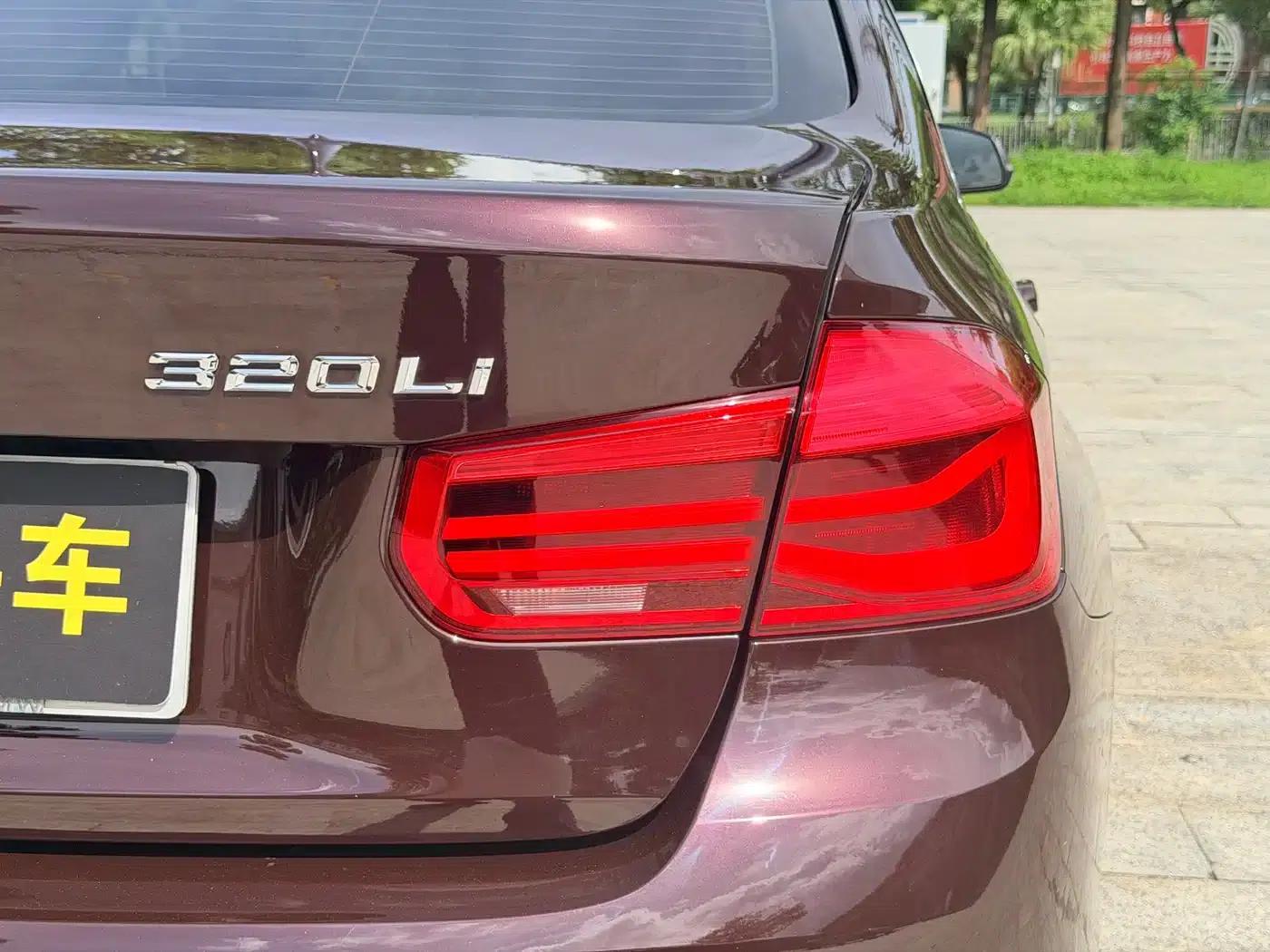 BMW 3 Series 2018 320Li Fashion Edition — миниатюра 12