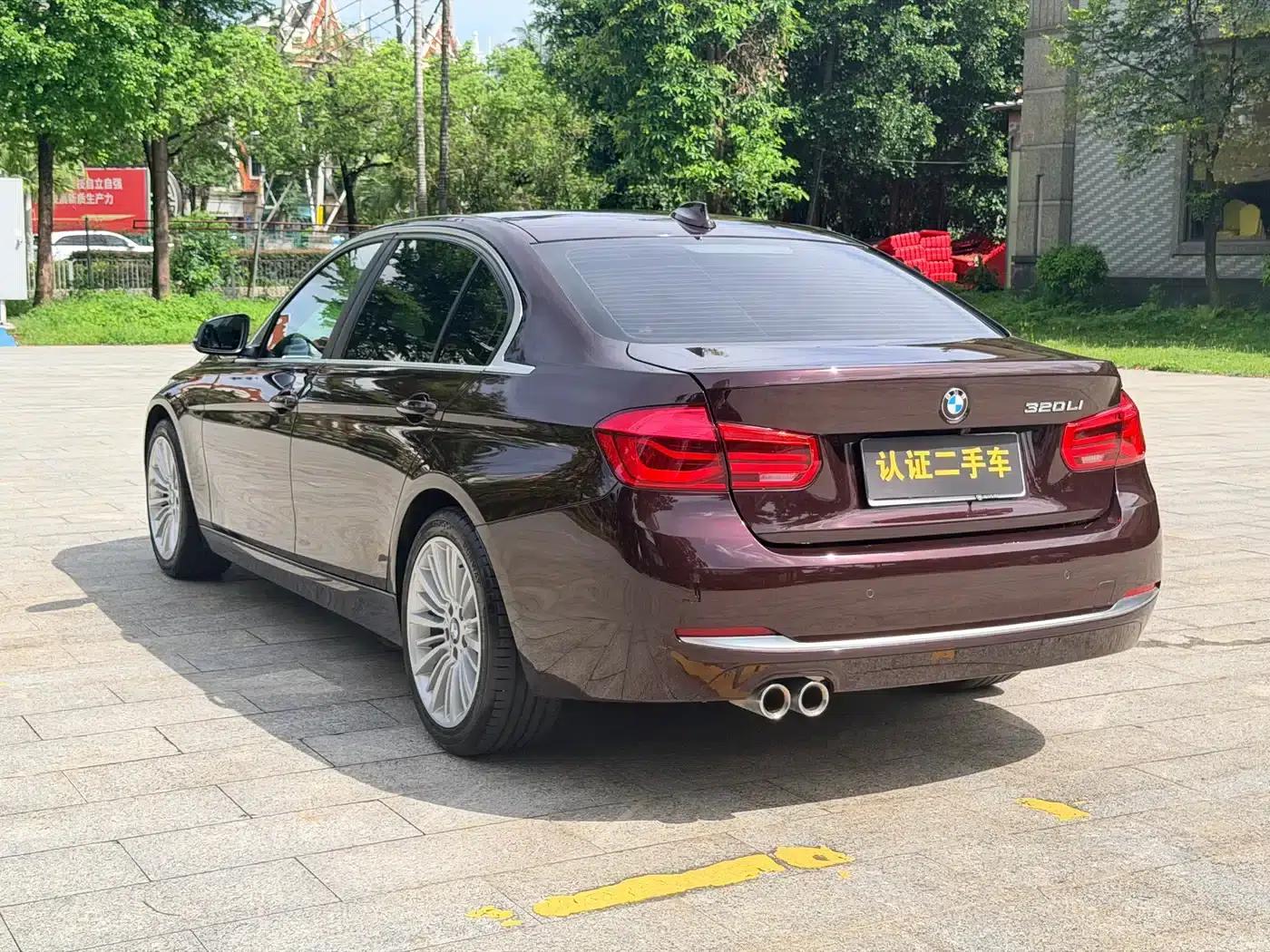BMW 3 Series 2018 320Li Fashion Edition — миниатюра 14