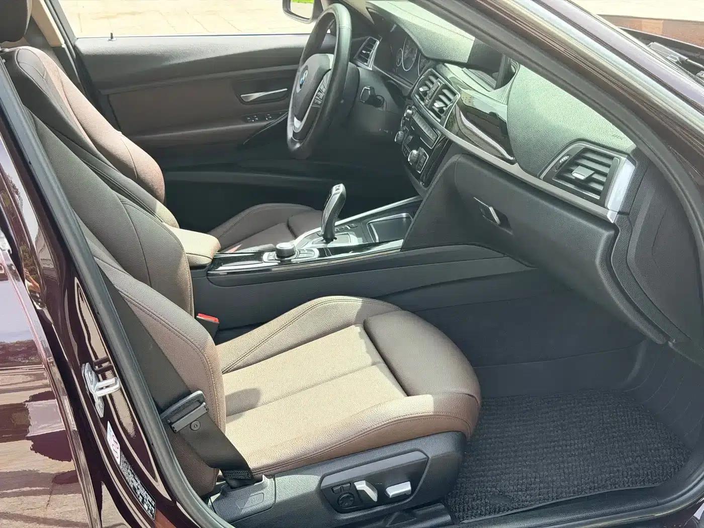 BMW 3 Series 2018 320Li Fashion Edition — миниатюра 9