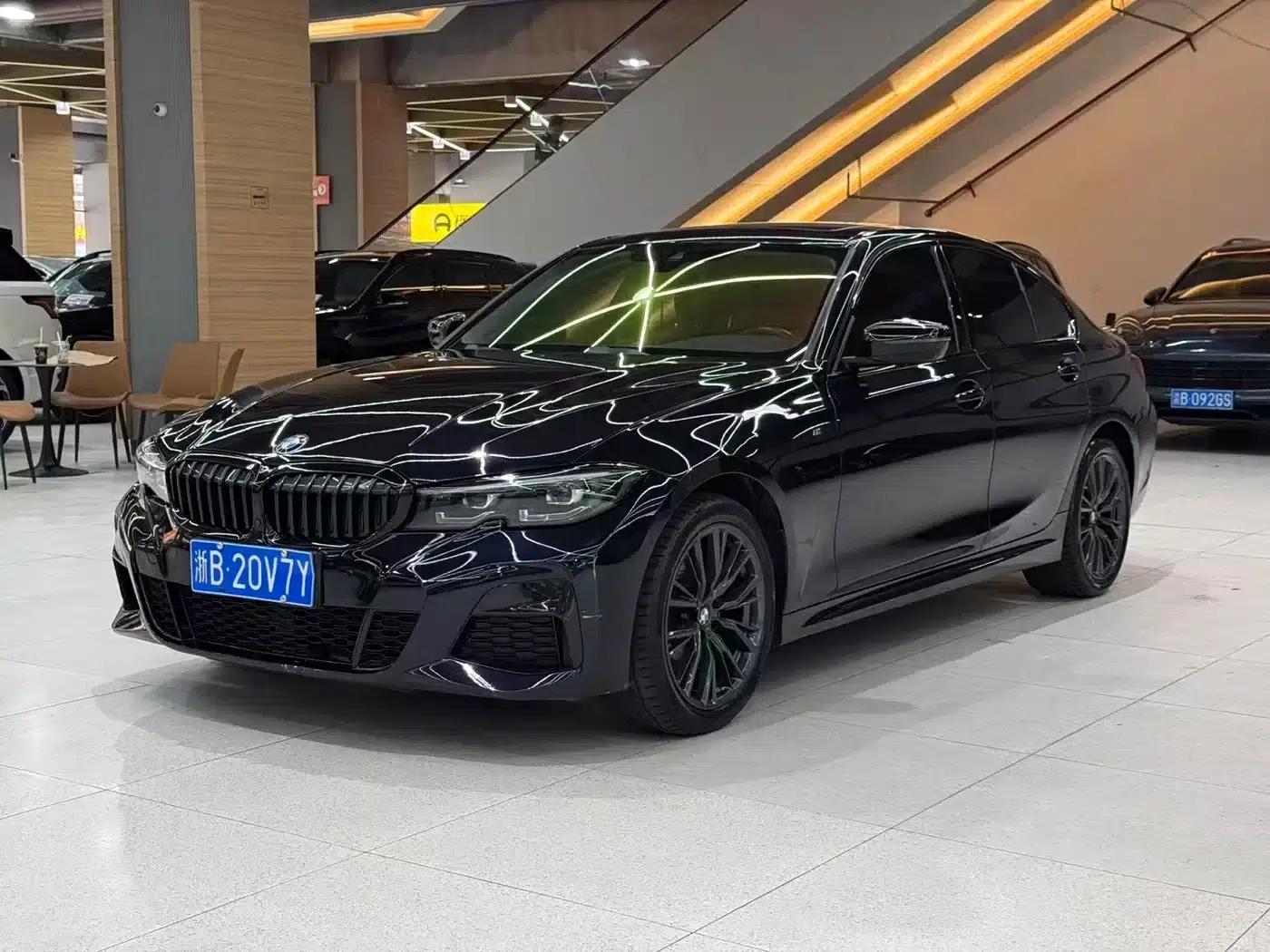 2022 BMW 3 Series 325i M Sport Shadow Edition — миниатюра 2