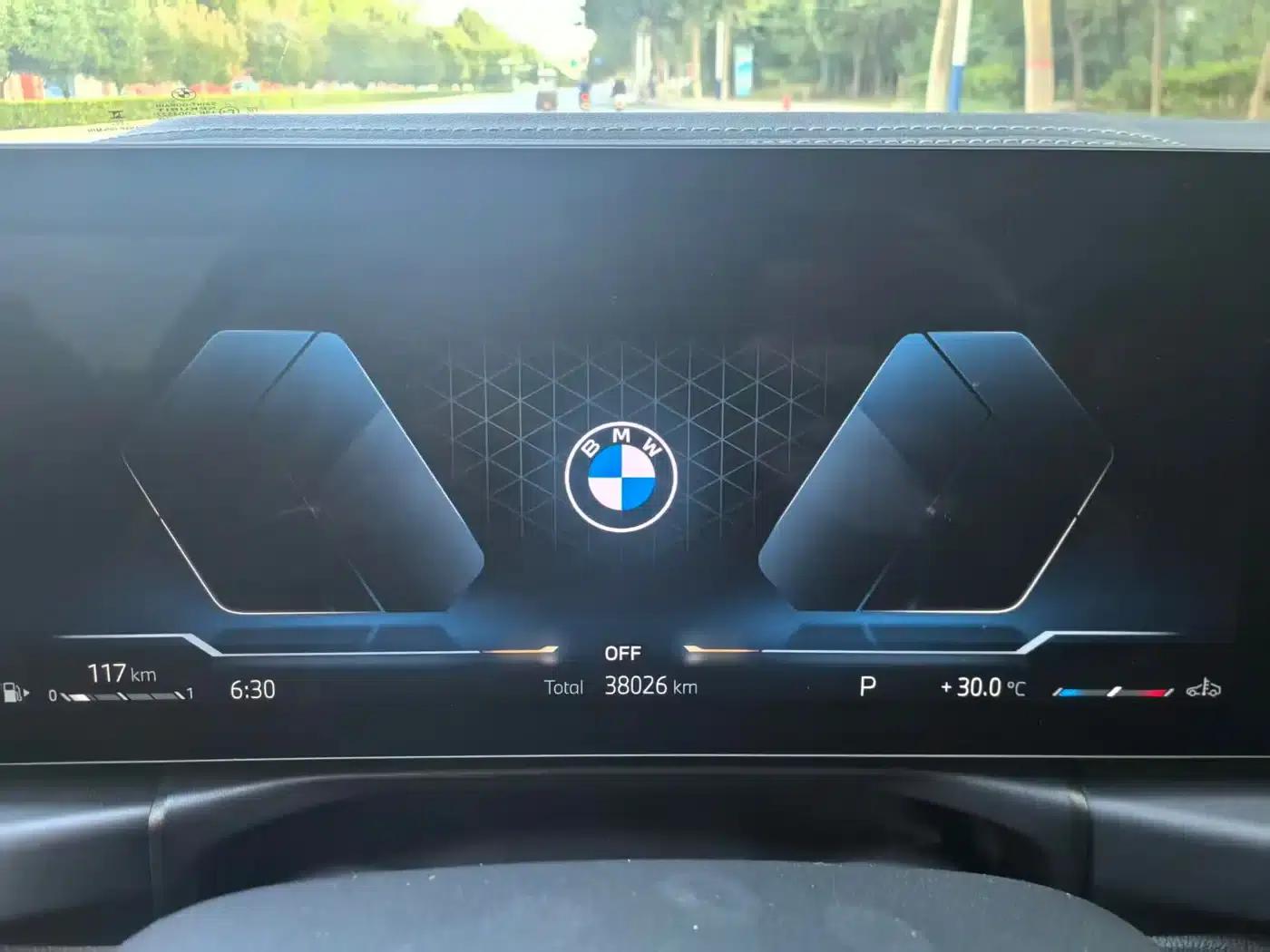 2023 BMW 3 Series 325Li M Sport Shadow Edition — миниатюра 8