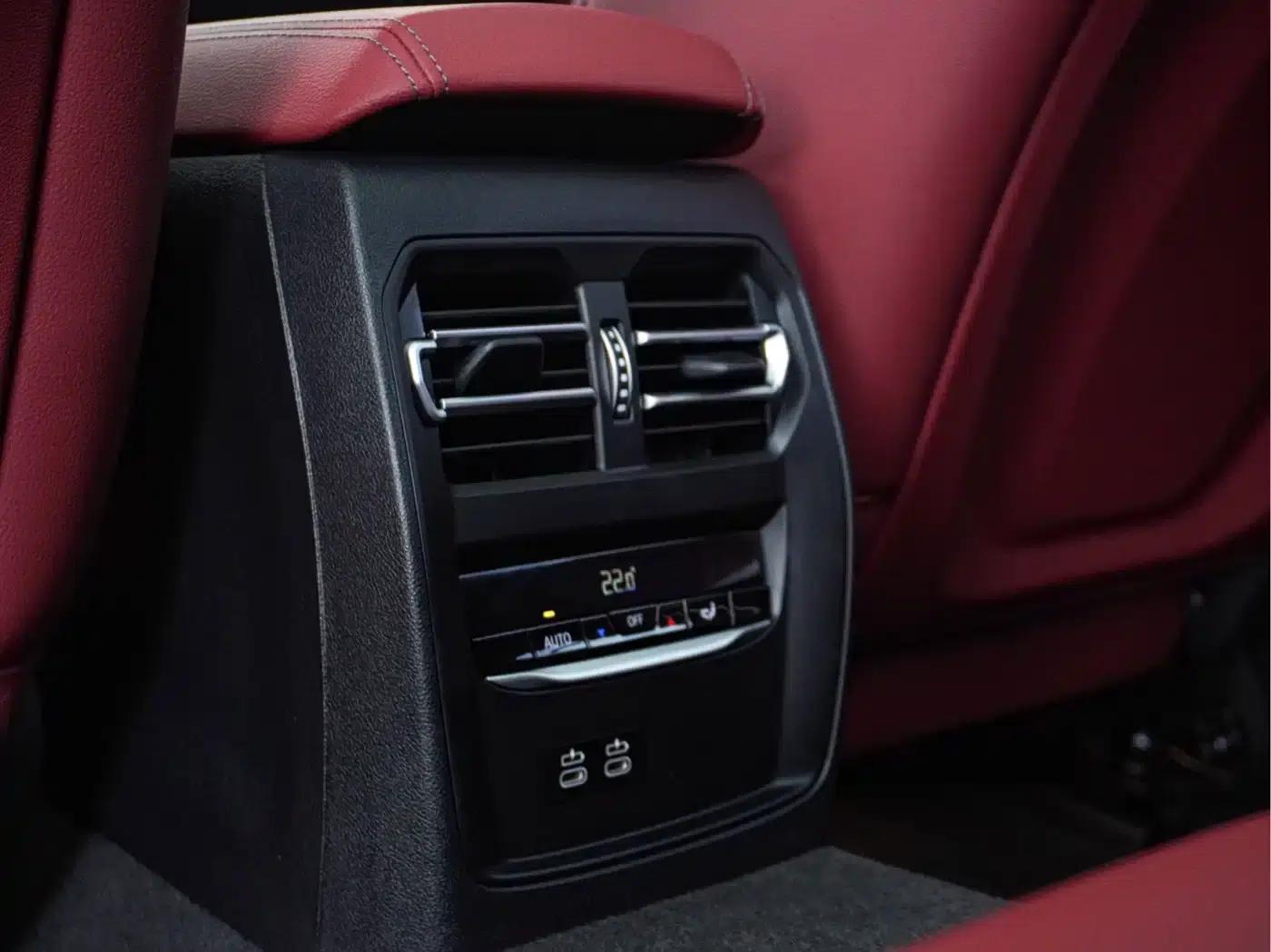 2023 BMW 3 Series 325Li M Sport Package — миниатюра 16