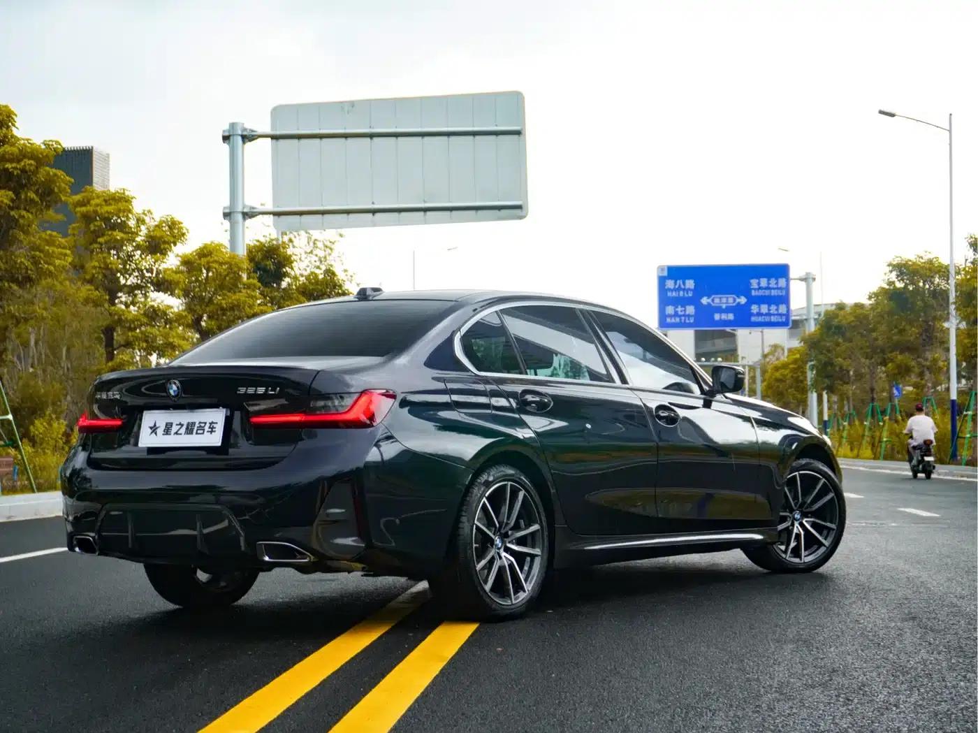 2023 BMW 3 Series 325Li M Sport Package — миниатюра 7