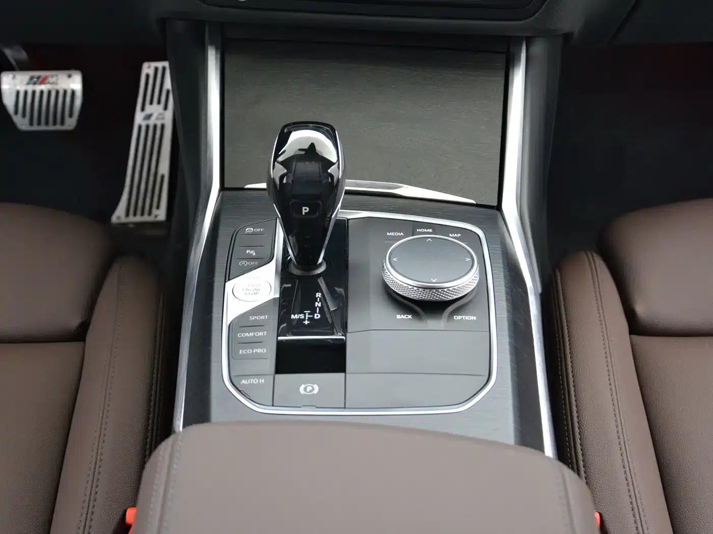 2020 BMW 3 Series Facelift 325i M Sport Package — миниатюра 12