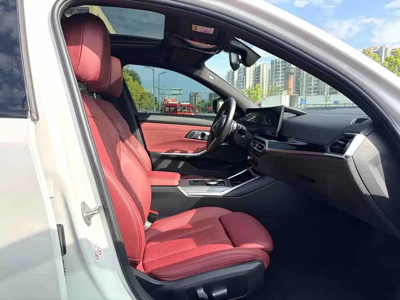 2023 BMW 3 Series 325i M Sport Shadow Edition — миниатюра 13