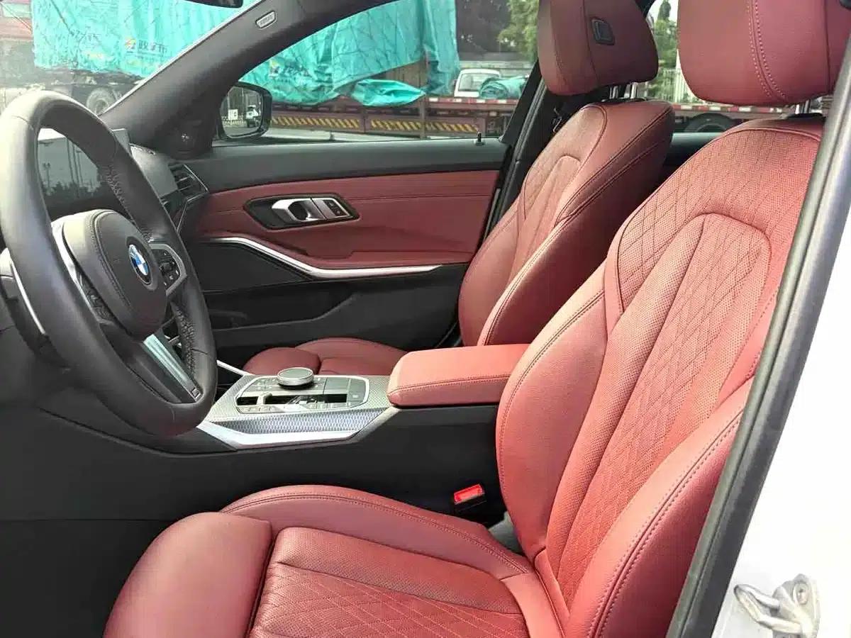 2023 BMW 3 Series 325i M Sport Shadow Edition — миниатюра 5